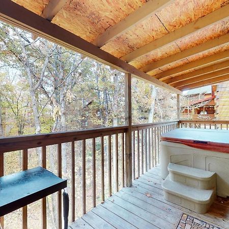 Dances With Wolves Villa Pigeon Forge Exterior foto